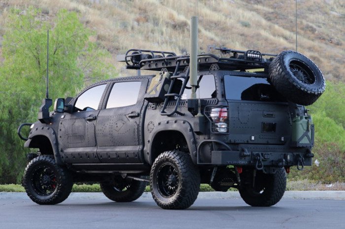 Modified 2013 Toyota Tundra 02