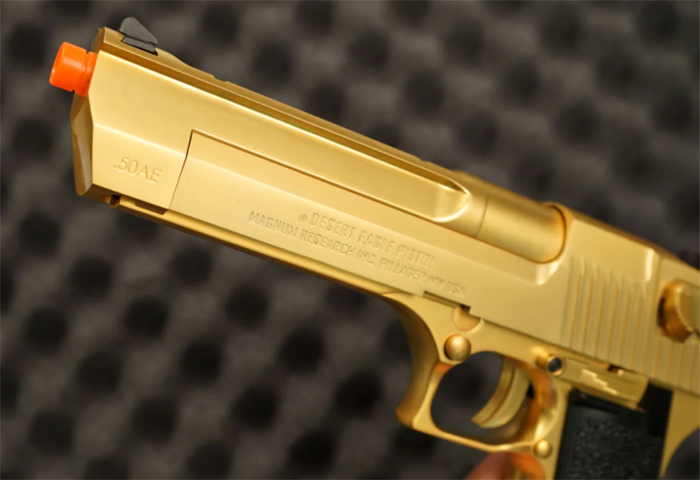 Airsoft Atlanta Desert Eagle .50 AE GOLD GBB Pistol 02