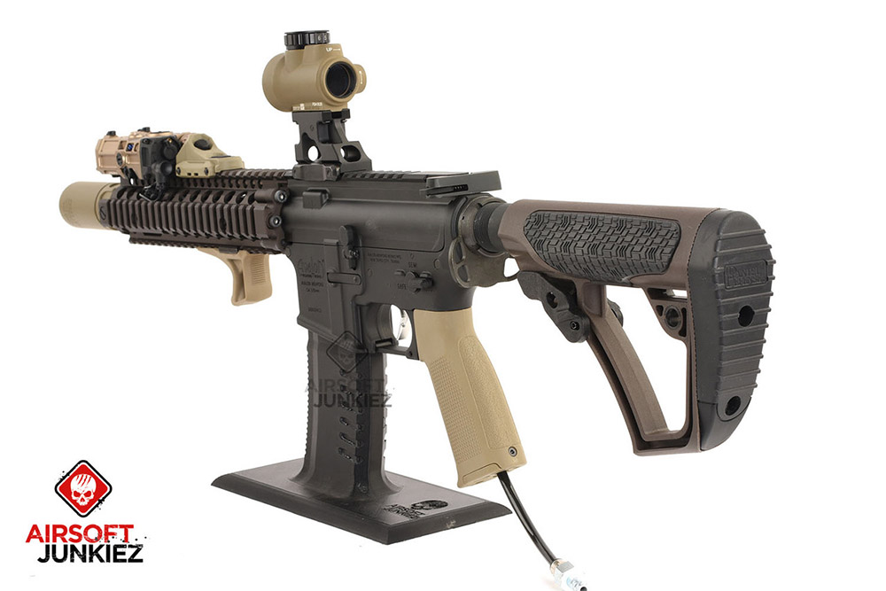 Airsoftjunkiez Custom Expert Series: AJ Block II 04