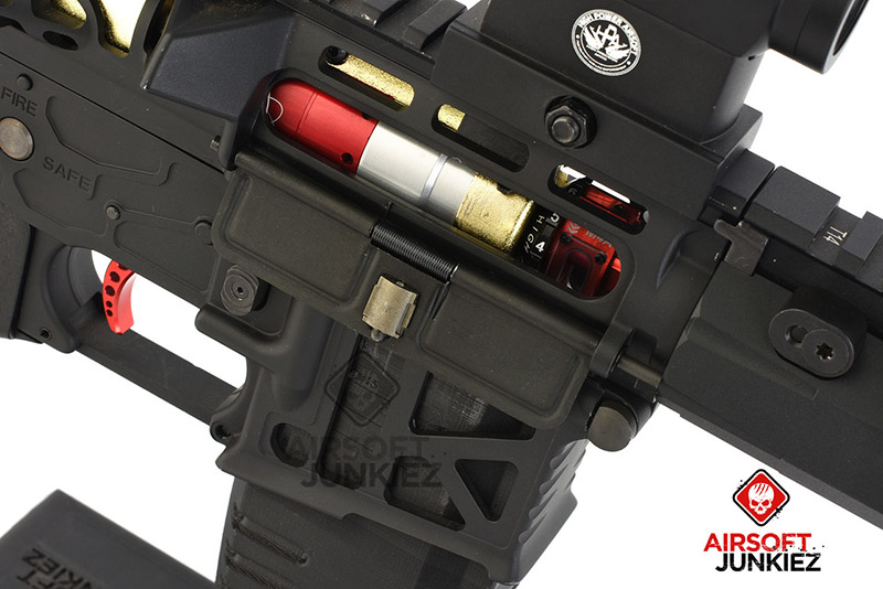 Airsoftjunkiez Custom Expert Series: Gold Skeleton 03