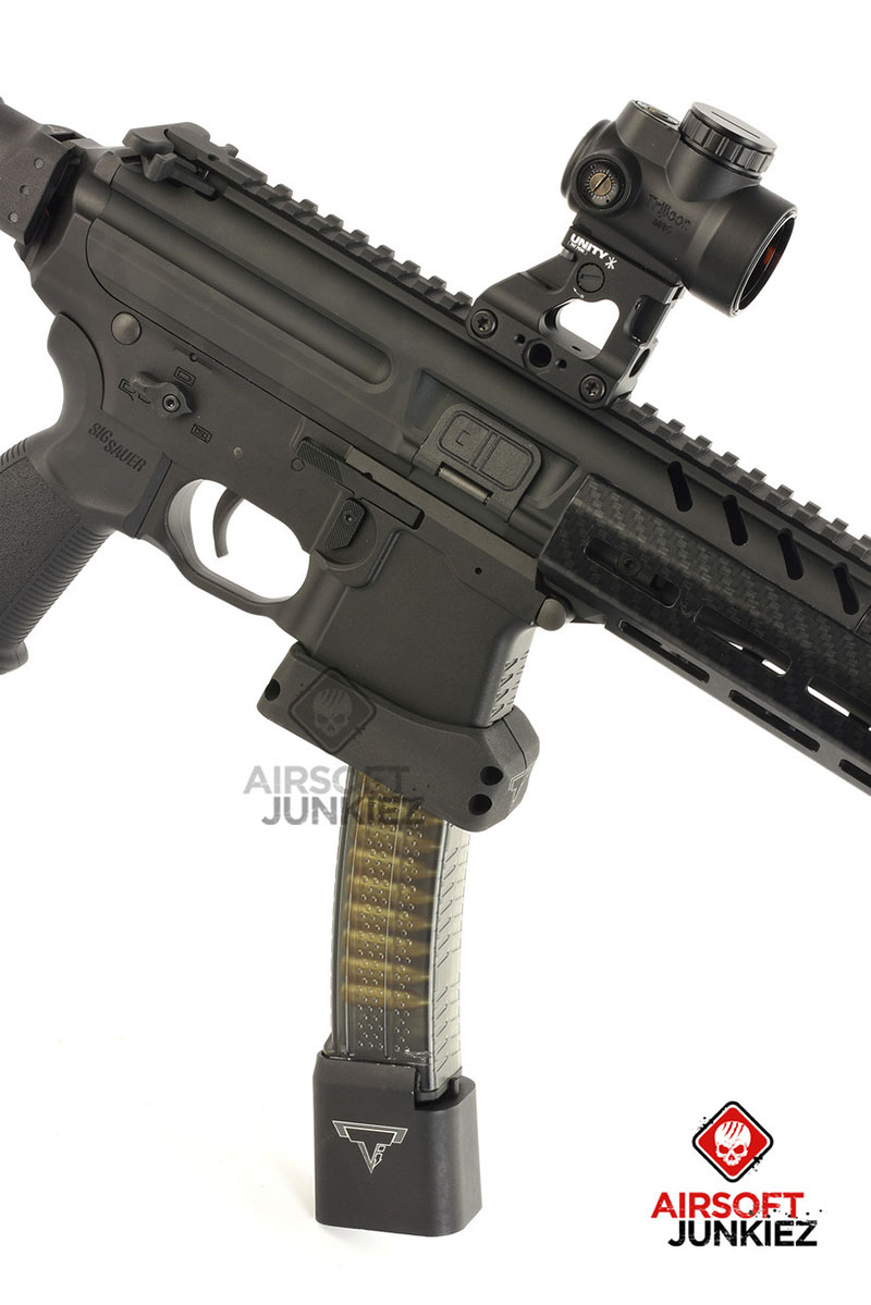 Airsoftjunkiez Custom Expert HPA TTI CF MPX  03