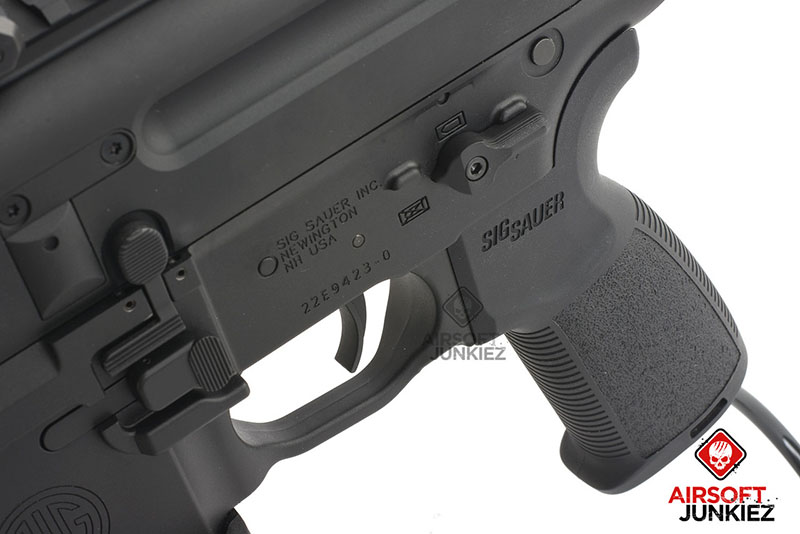 Airsoftjunkiez Custom Expert HPA TTI CF MPX  04