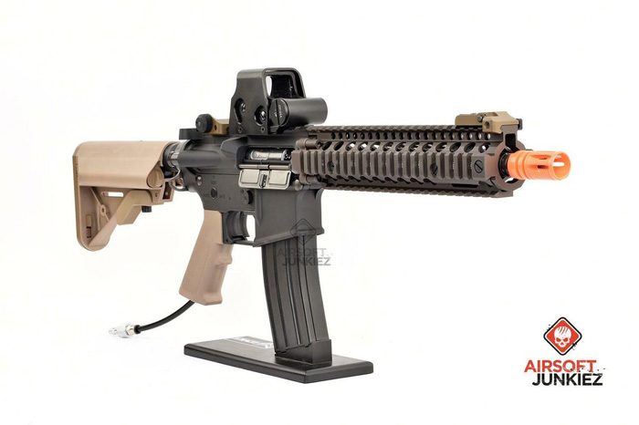 Airsoftjunkiez VFC Daniel Defense MK18 Dark Earth HPA Package 02