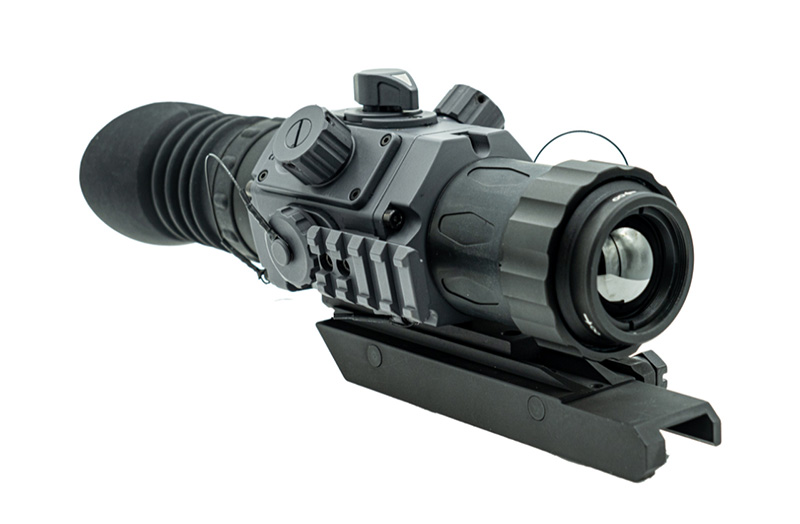 Armasight Contractor 320 Lite 2-8x25 Thermal Weapon Sight 02