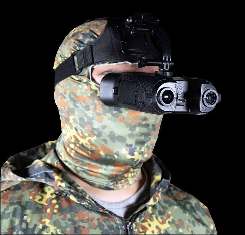 Firefield Hexcore HD 1-3x Night Vision Binocular 02