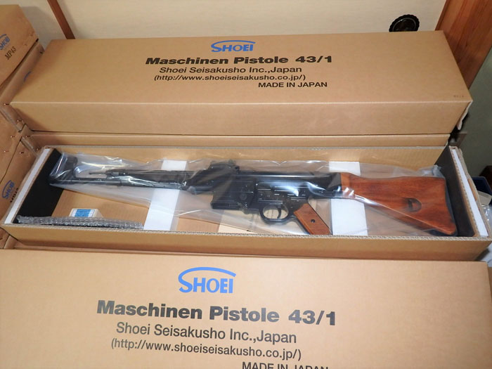 SHOEI MP43 02