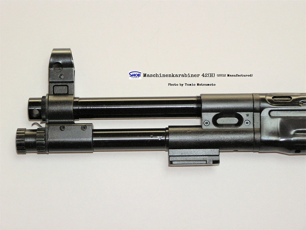 SHOEI MKb42(H) Model Gun 02