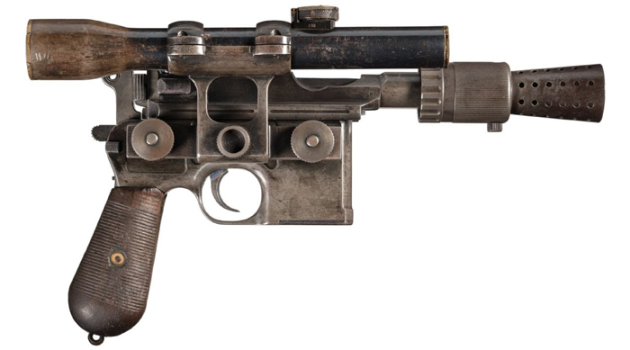 Star Wars DL-44 Heavy Blaster Pistol 05