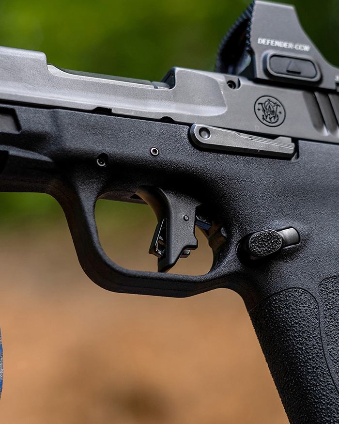 Smith & Wesson M&P22 Magnum 04