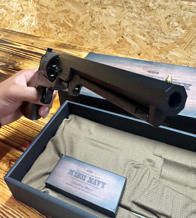 Tokyo Marui M1851 Navy 04