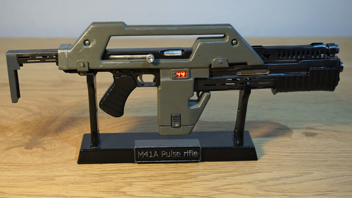 Comrade Mauser Mini M41A Pulse Rifle 06